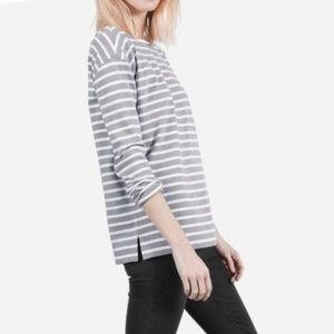Everlane Heavyweight Breton Stripe Boatneck Tee, grey/white. Long sleeve, M